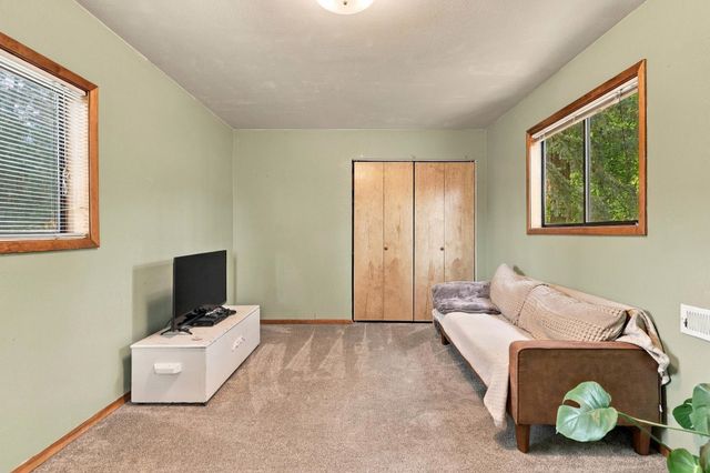 2624 E 18th Ave, Spokane, WA 99223