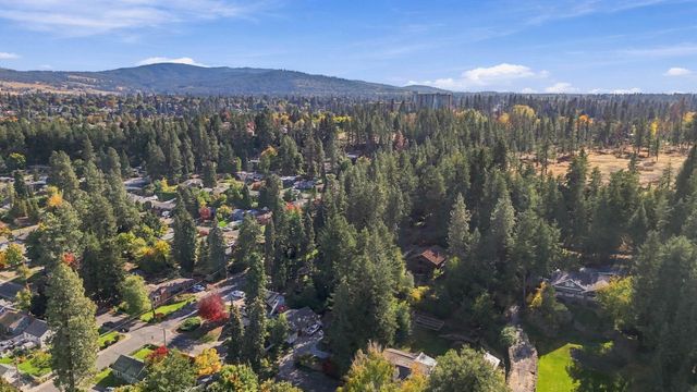2624 E 18th Ave, Spokane, WA 99223