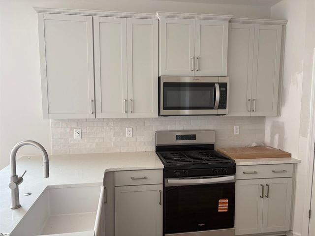 200 Gauley Street, Simpsonville, SC 29681