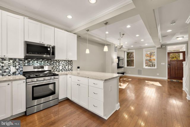 912 I ST NE, Washington, DC 20002