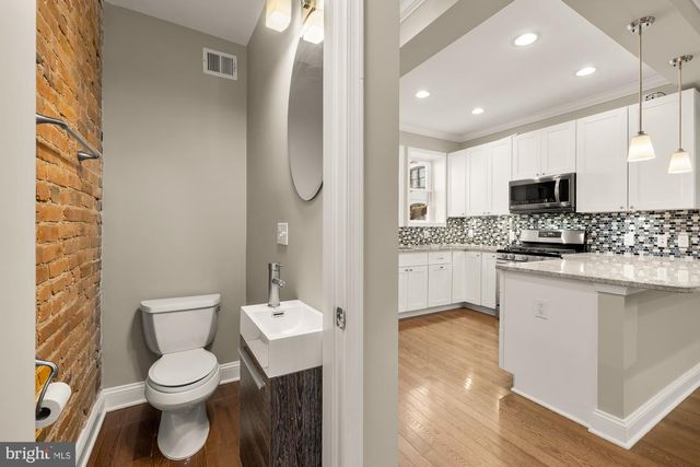 912 I ST NE, Washington, DC 20002