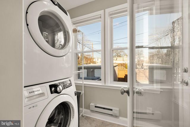 912 I ST NE, Washington, DC 20002