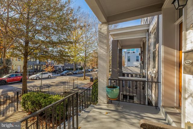 912 I ST NE, Washington, DC 20002