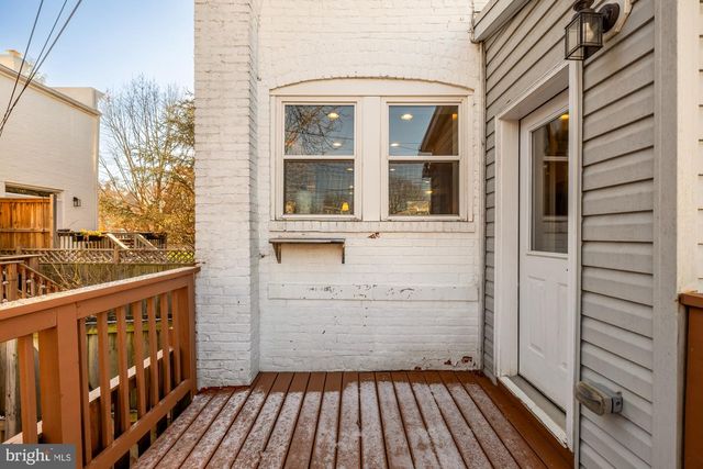 912 I ST NE, Washington, DC 20002