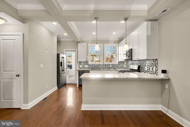 912 I ST NE, Washington, DC 20002