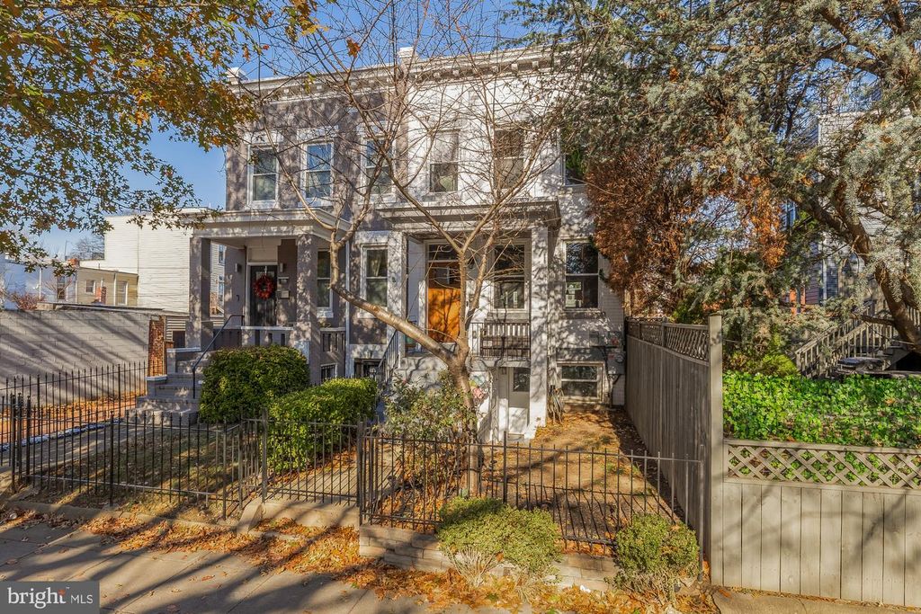 912 I ST NE, Washington, DC 20002