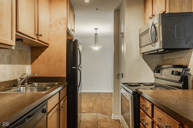 3965 N Meridian Street 3F, Indianapolis, IN 46208