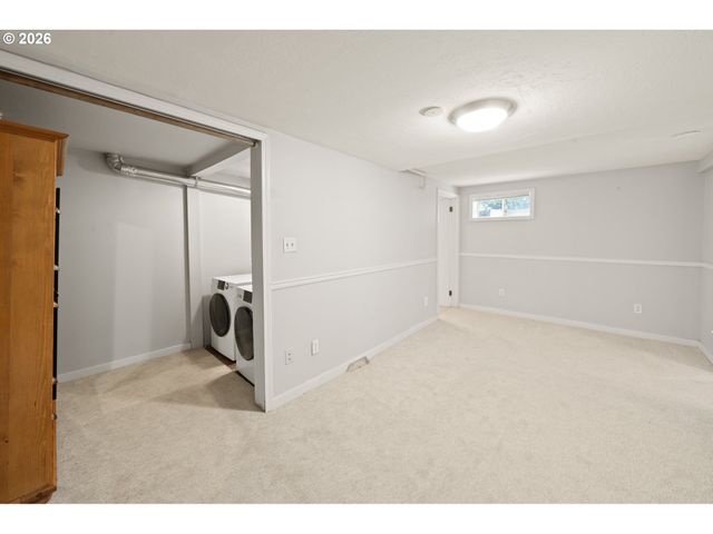 655 8TH St, Lake Oswego, OR 97034