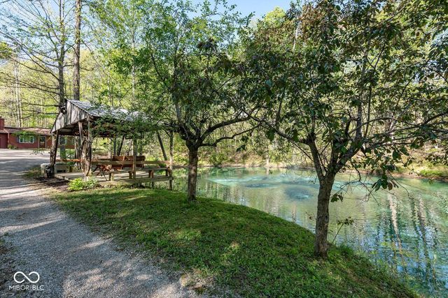 750 Clark Road, Spencer, IN 47460