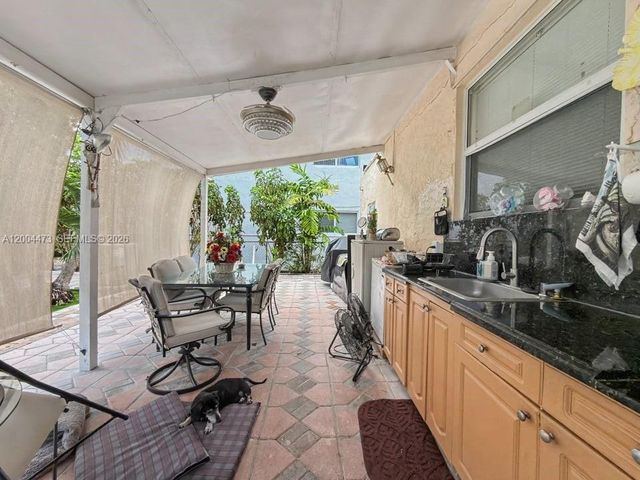 3554 SW 26th St, Miami, FL 33133