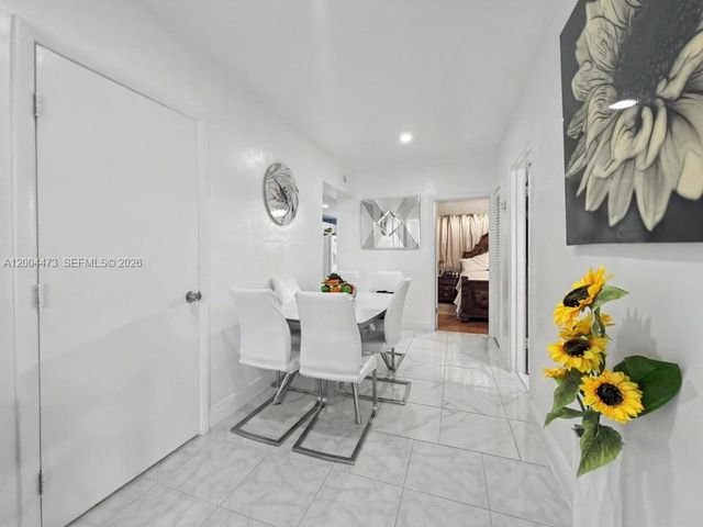 3554 SW 26th St, Miami, FL 33133