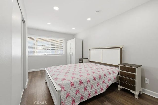 24305 Wabuska, Newhall, CA 91321