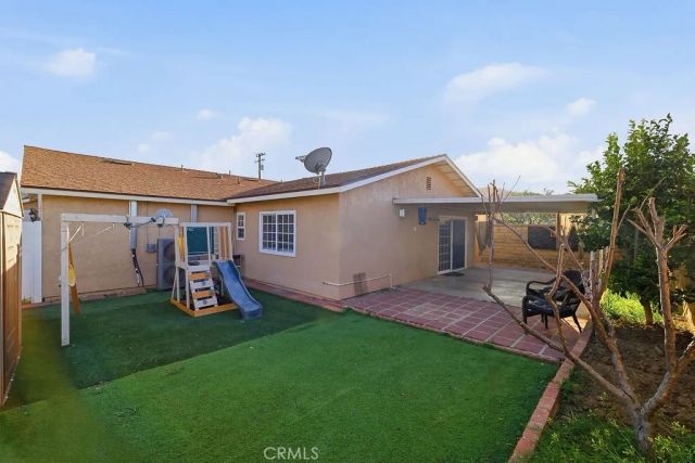 24305 Wabuska, Newhall, CA 91321