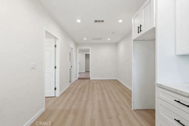 24305 Wabuska, Newhall, CA 91321