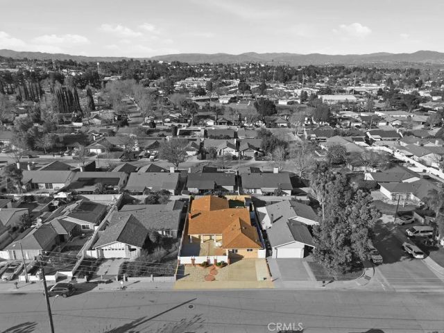 24305 Wabuska, Newhall, CA 91321