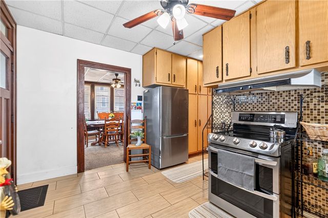 800 Fawcett Avenue, Mckeesport, PA 15132
