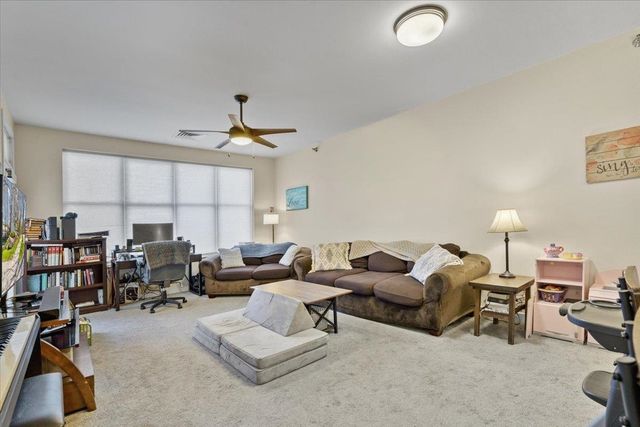 370 Farrell St Apt 306, South Burlington, VT 05403