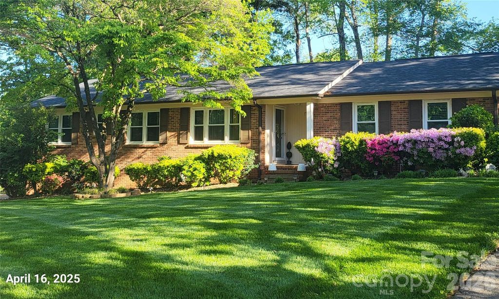 4200 Cerise Drive, Charlotte, NC 28269
