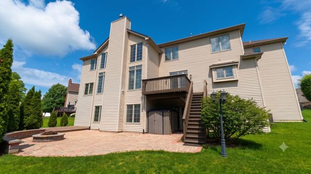 12919 Grande Pines Boulevard, Plainfield, IL 60585