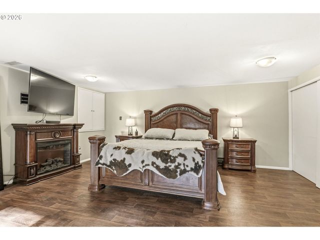 30166 SANDY Ln, Rainier, OR 97048