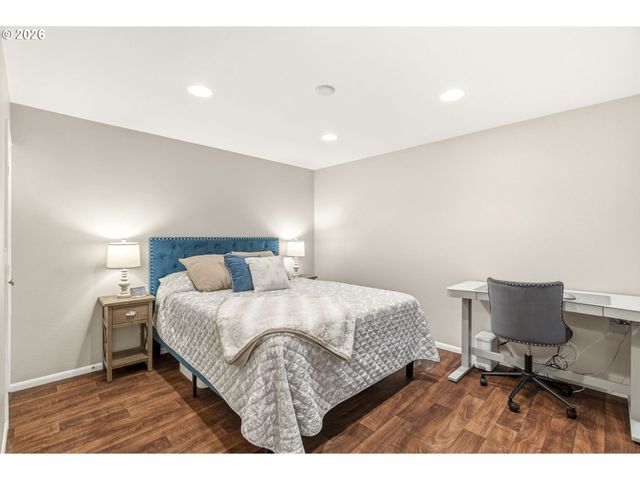 30166 SANDY Ln, Rainier, OR 97048