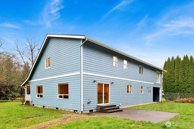 5242 Scarlett Way, Deming, WA 98244