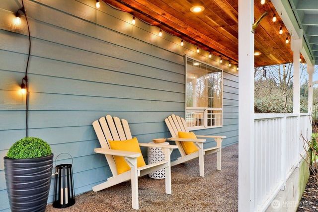 5242 Scarlett Way, Deming, WA 98244