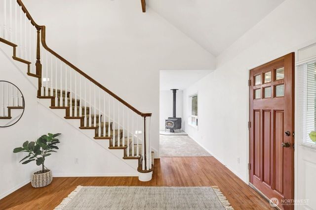 5242 Scarlett Way, Deming, WA 98244