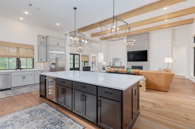 7415 Iron Valley Trail, Montgomery, TX 77316