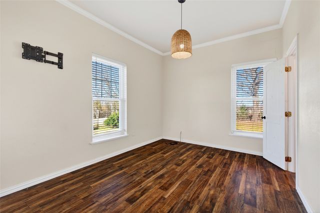 1883 S Fm 2077, Dodd City, TX 75438