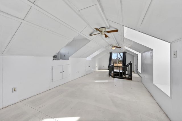 1883 S Fm 2077, Dodd City, TX 75438