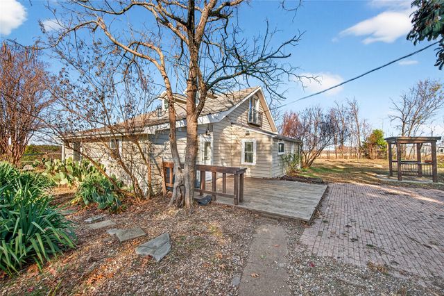 1883 S Fm 2077, Dodd City, TX 75438