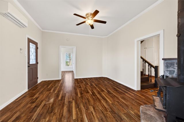 1883 S Fm 2077, Dodd City, TX 75438