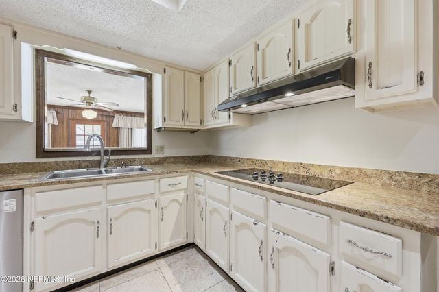 13040 LOBLOLLY Lane S, Jacksonville, FL 32246
