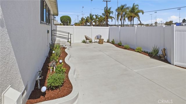 11100 Greenlawn, Culver City, CA 90230