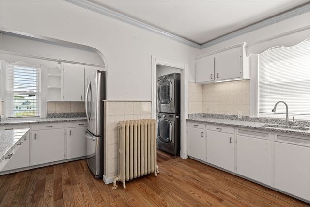22 South Munroe Terrace, Boston, MA 02122