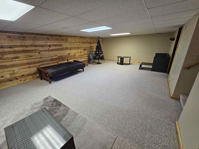 182 AMSTAR DRIVE, Chippewa Falls, WI 54729