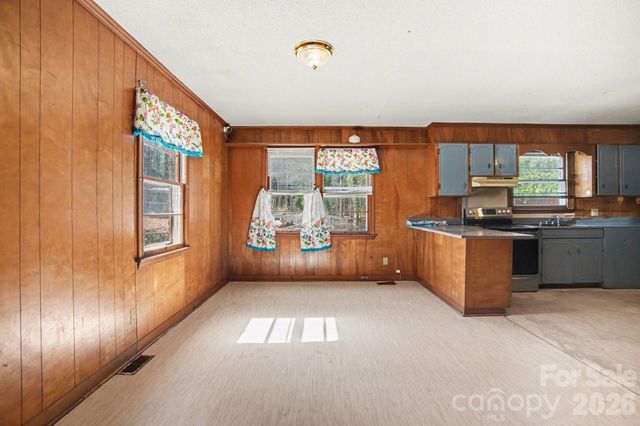 105 Shelton Circle, Wadesboro, NC 28170