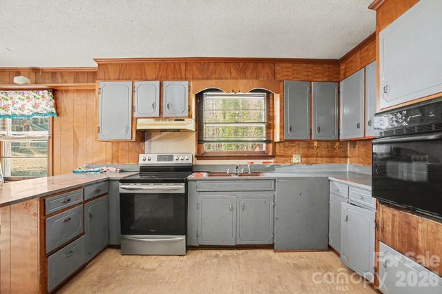 105 Shelton Circle, Wadesboro, NC 28170