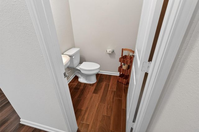 12503 Stablewood Cove Circle, Houston, TX 77044