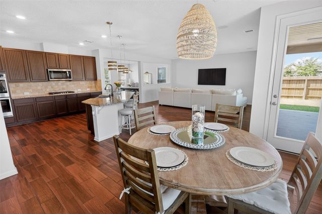 12503 Stablewood Cove Circle, Houston, TX 77044