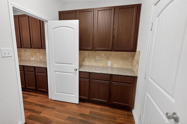 12503 Stablewood Cove Circle, Houston, TX 77044