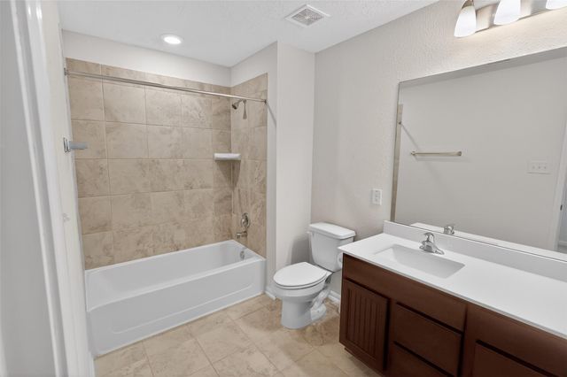 12503 Stablewood Cove Circle, Houston, TX 77044