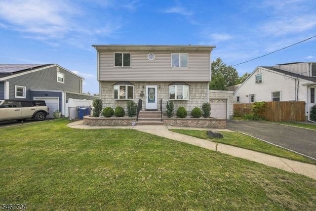 126 Martin Dr, South Plainfield Boro, NJ 07080