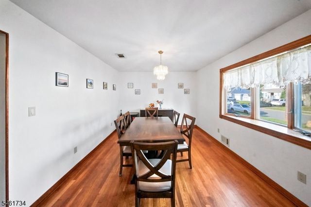 126 Martin Dr, South Plainfield Boro, NJ 07080