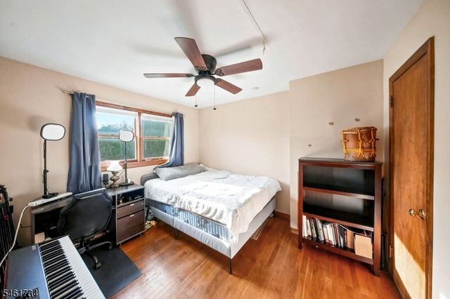 126 Martin Dr, South Plainfield Boro, NJ 07080