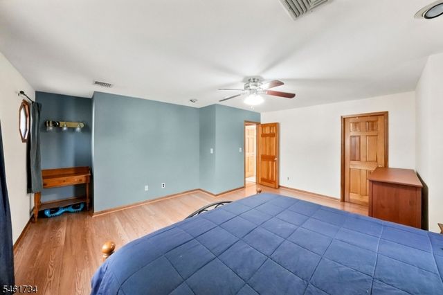 126 Martin Dr, South Plainfield Boro, NJ 07080