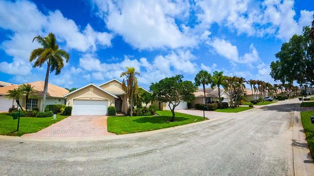 12415 SE Plandome Drive, Hobe Sound, FL 33455