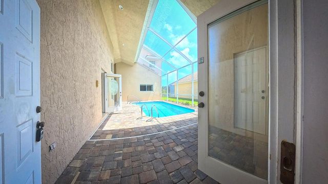 12415 SE Plandome Drive, Hobe Sound, FL 33455