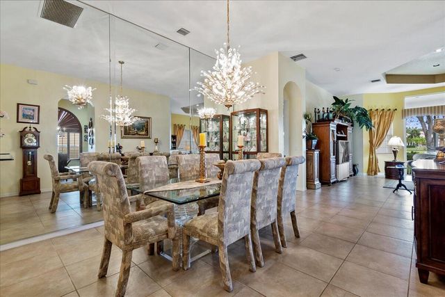 8839 Via Avellino, Lake Worth, FL 33467